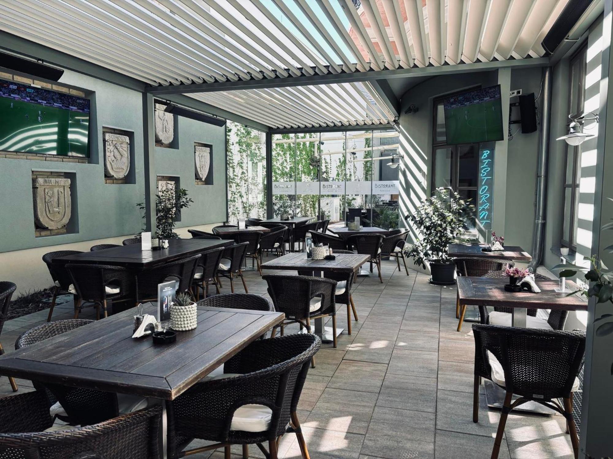Soleil Apartman Szegedin Exterior foto