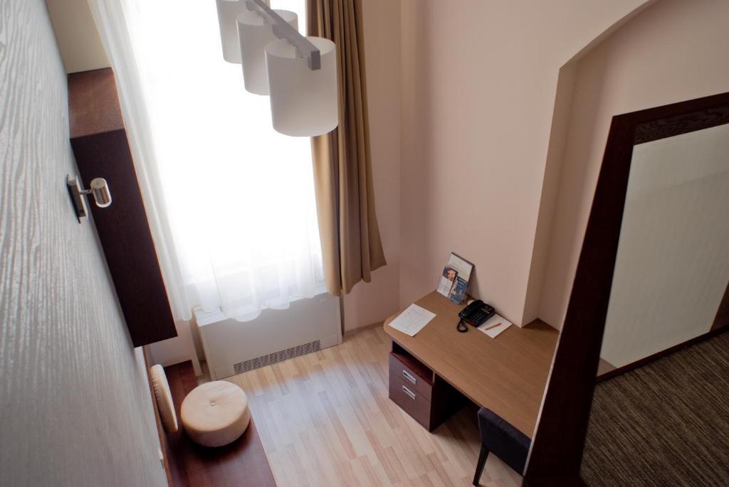 Soleil Apartman Szegedin Exterior foto